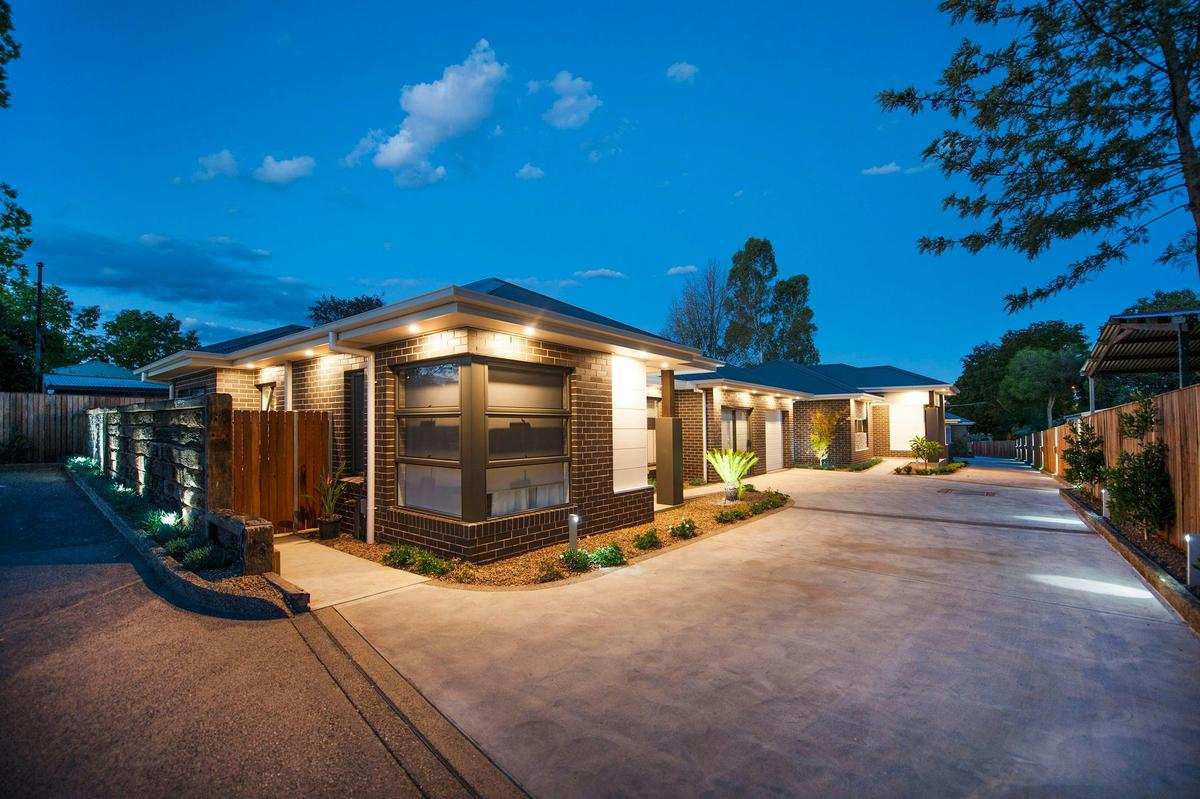 Kirsten Accommodation Mudgee Lewis House Front Facade
