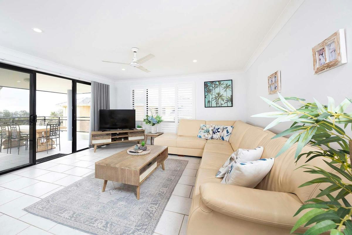 Lounge room