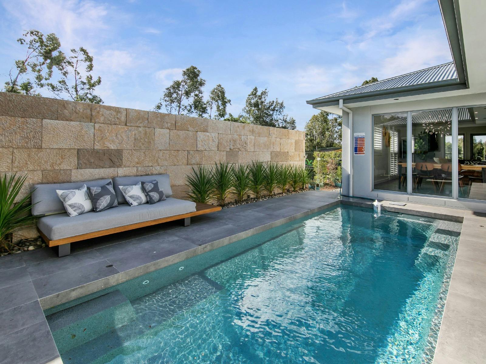 Hunter Valley Wildflower pool area