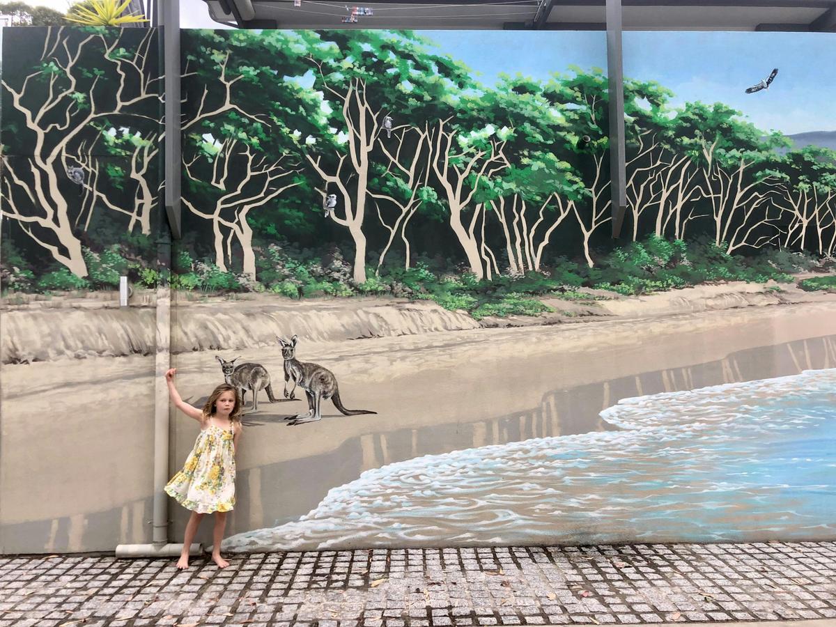 Huskisson Beach Resort Murial