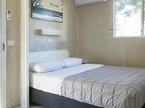 One Bedroom Cabin