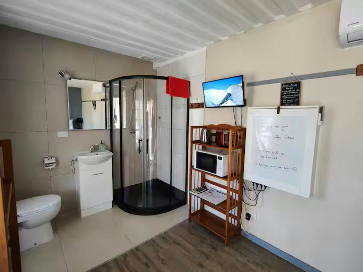 Bathroom end