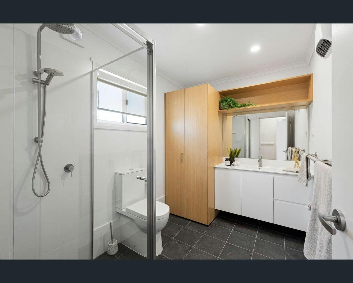 2 Bedroom Seaview Beach House