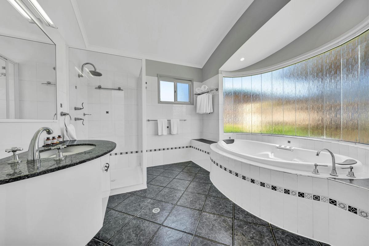 2 Bedroom Luxury Villa