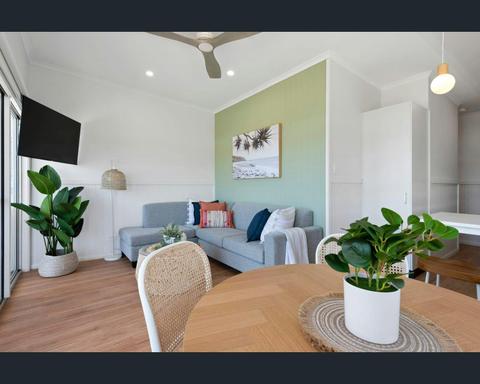 2 Bedroom Seaview Beach House