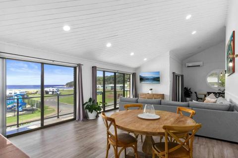Seaview Apartment