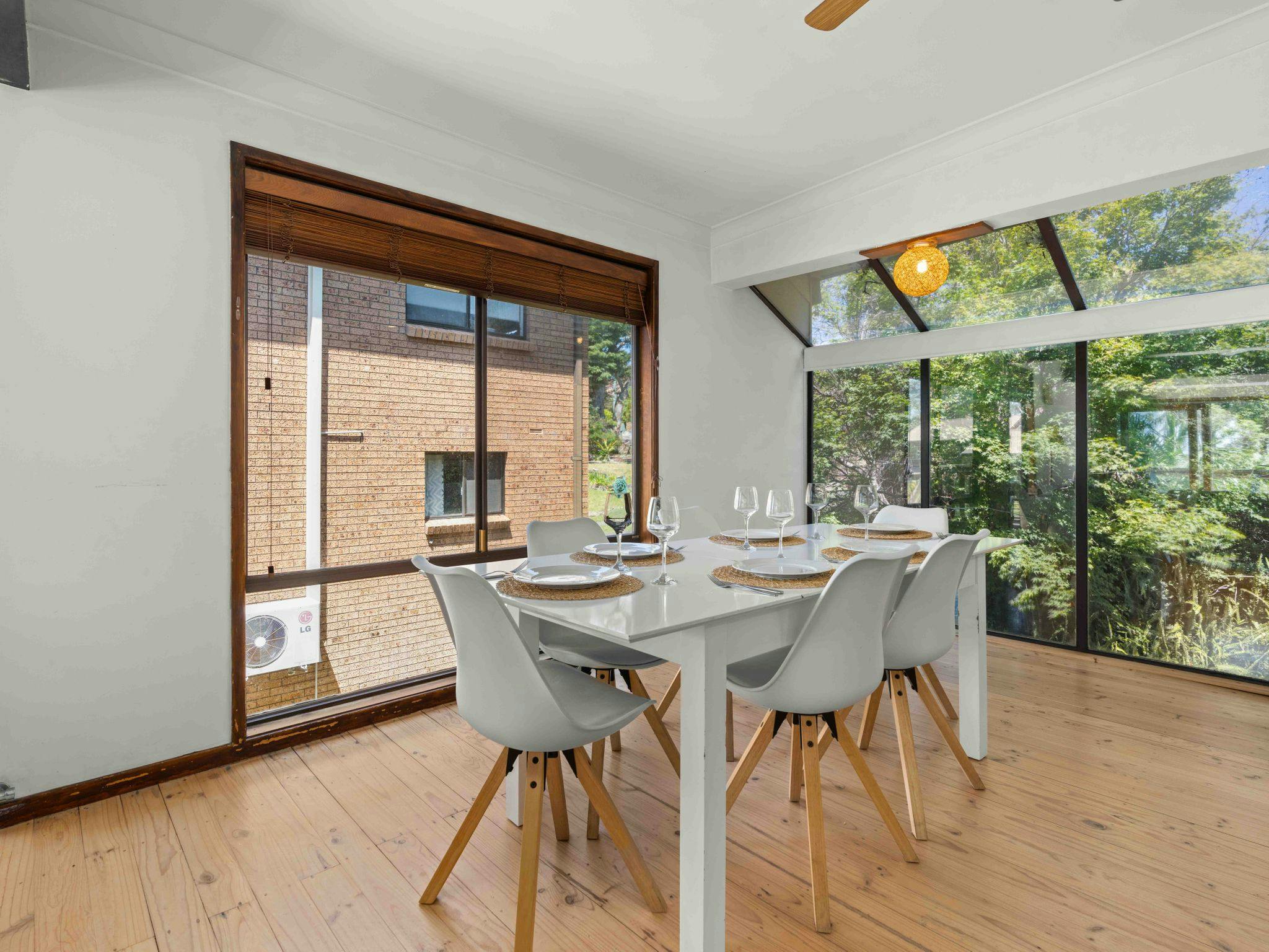 Karalee by Experience Jervis Bay