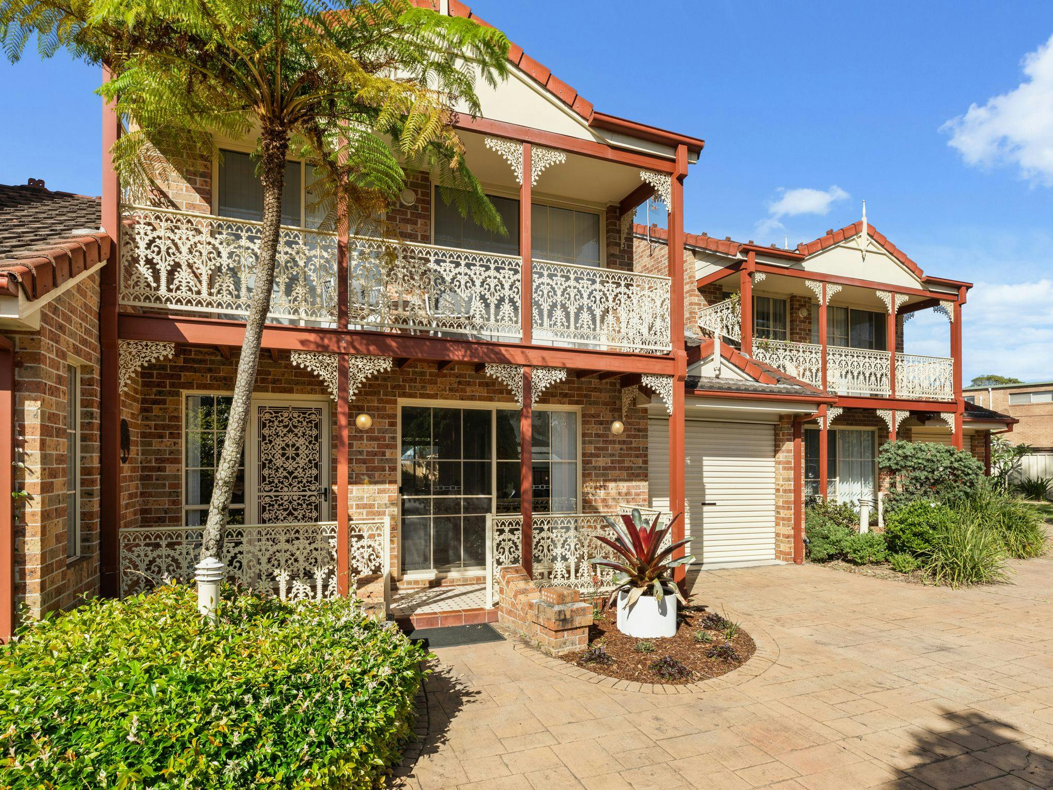 Irrilassa by the Beach