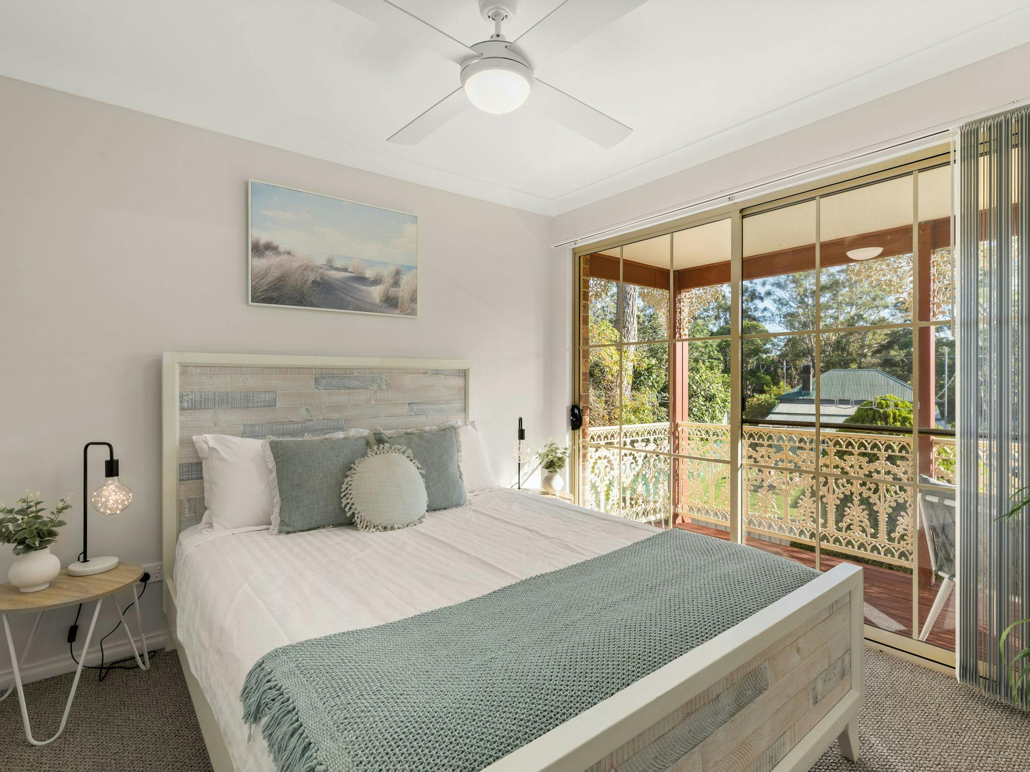 Irrilassa by the Beach