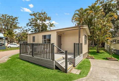Parkside Cabin Exterior