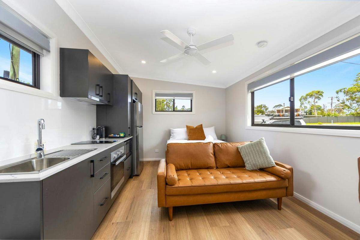 Deluxe Studio Living