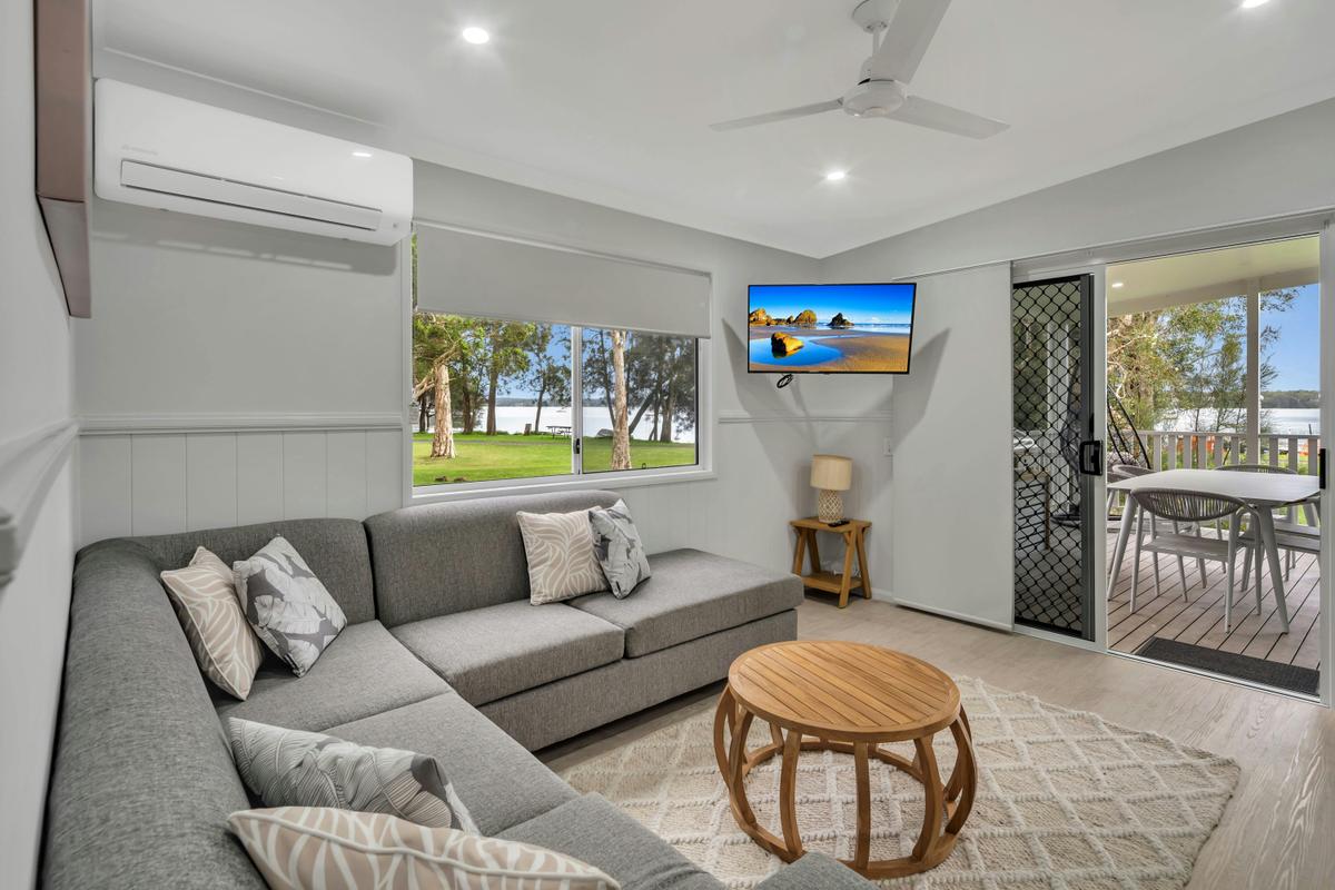 3 Bedroom Waterfront Villa Living