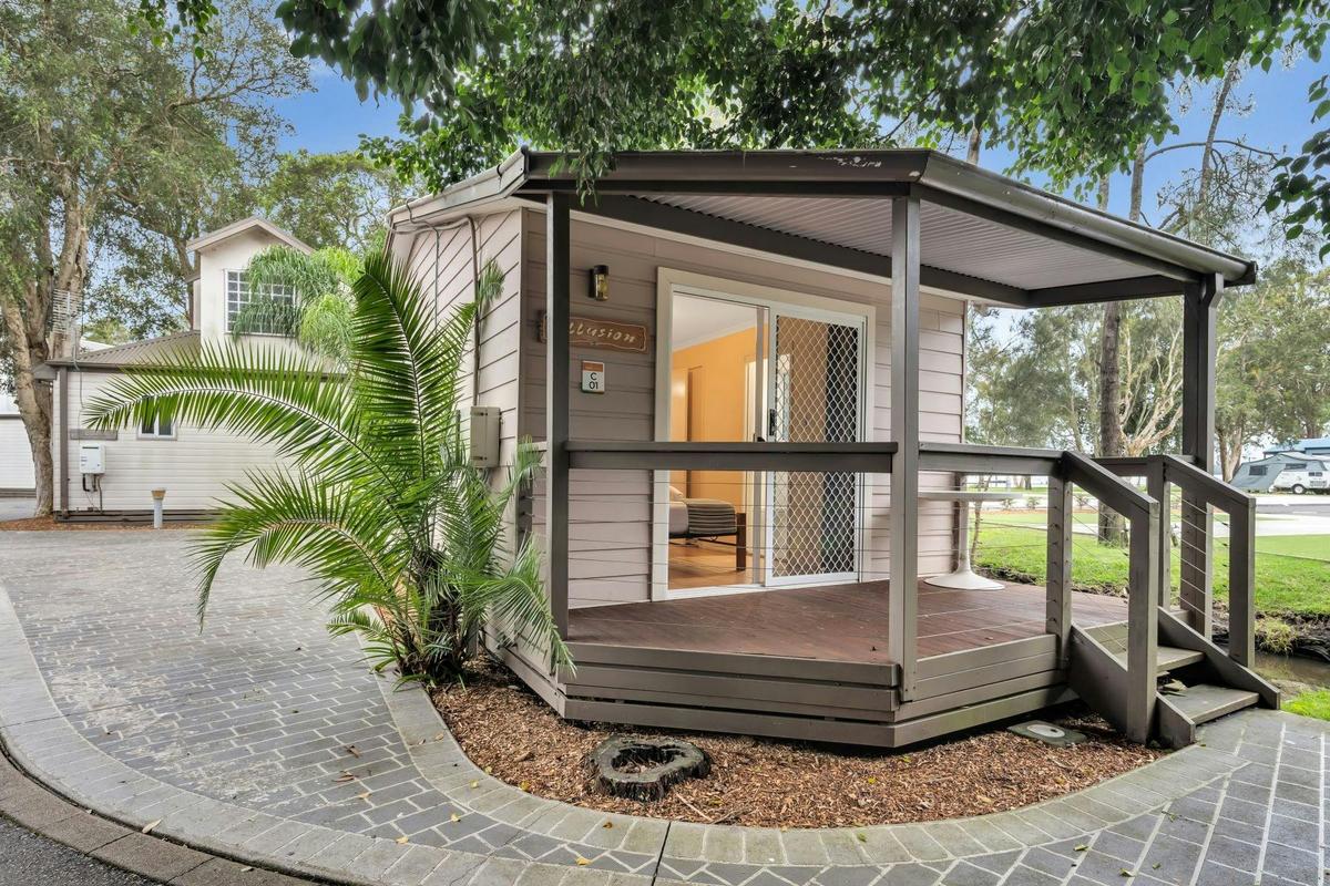 1 Bedroom Cottage Exterior