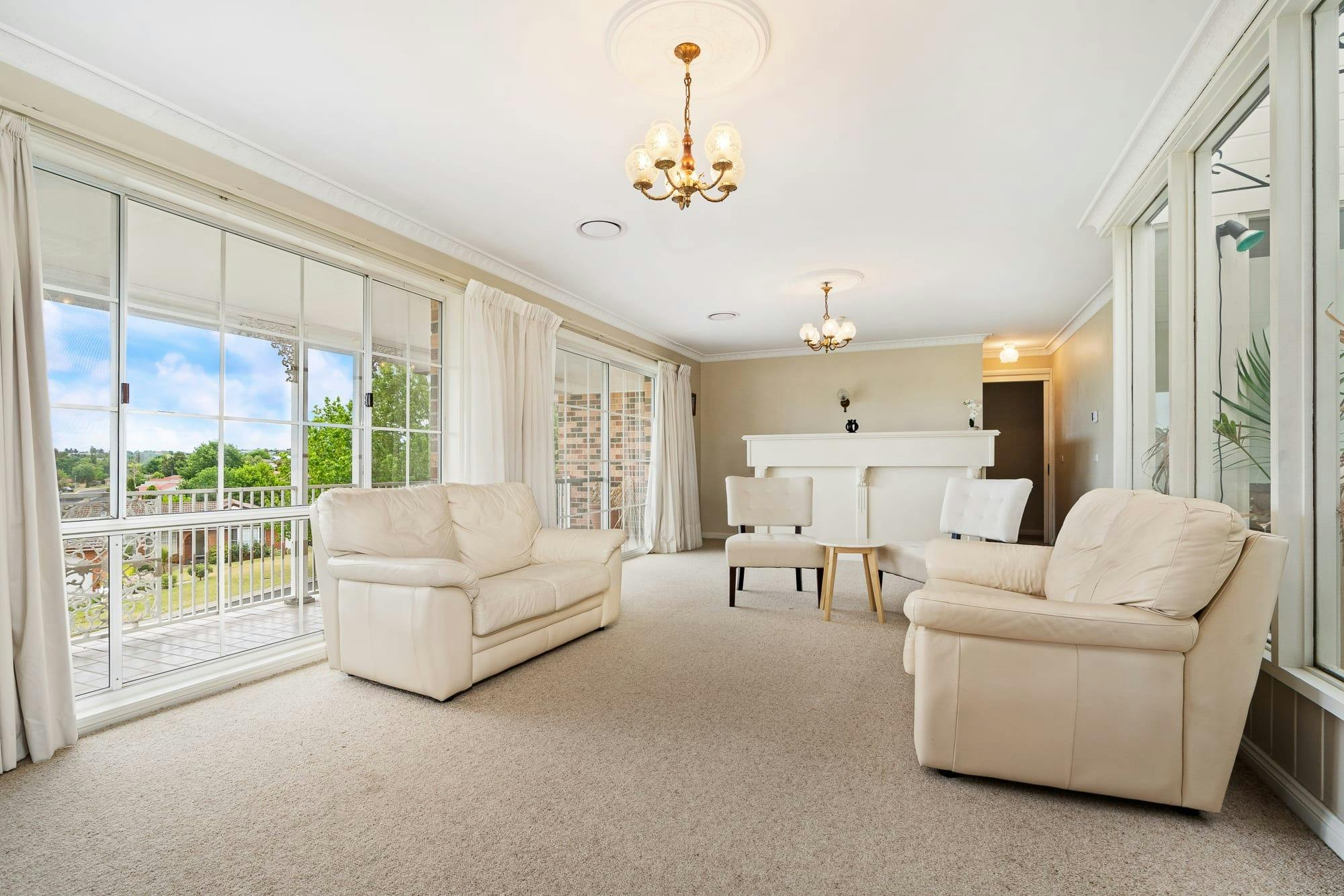 Loungeroom at Kelso Ridge