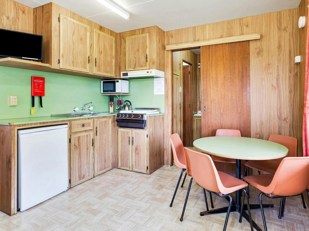 Secura Lifestyle Countryside Kalaru Small Ensuite Interior