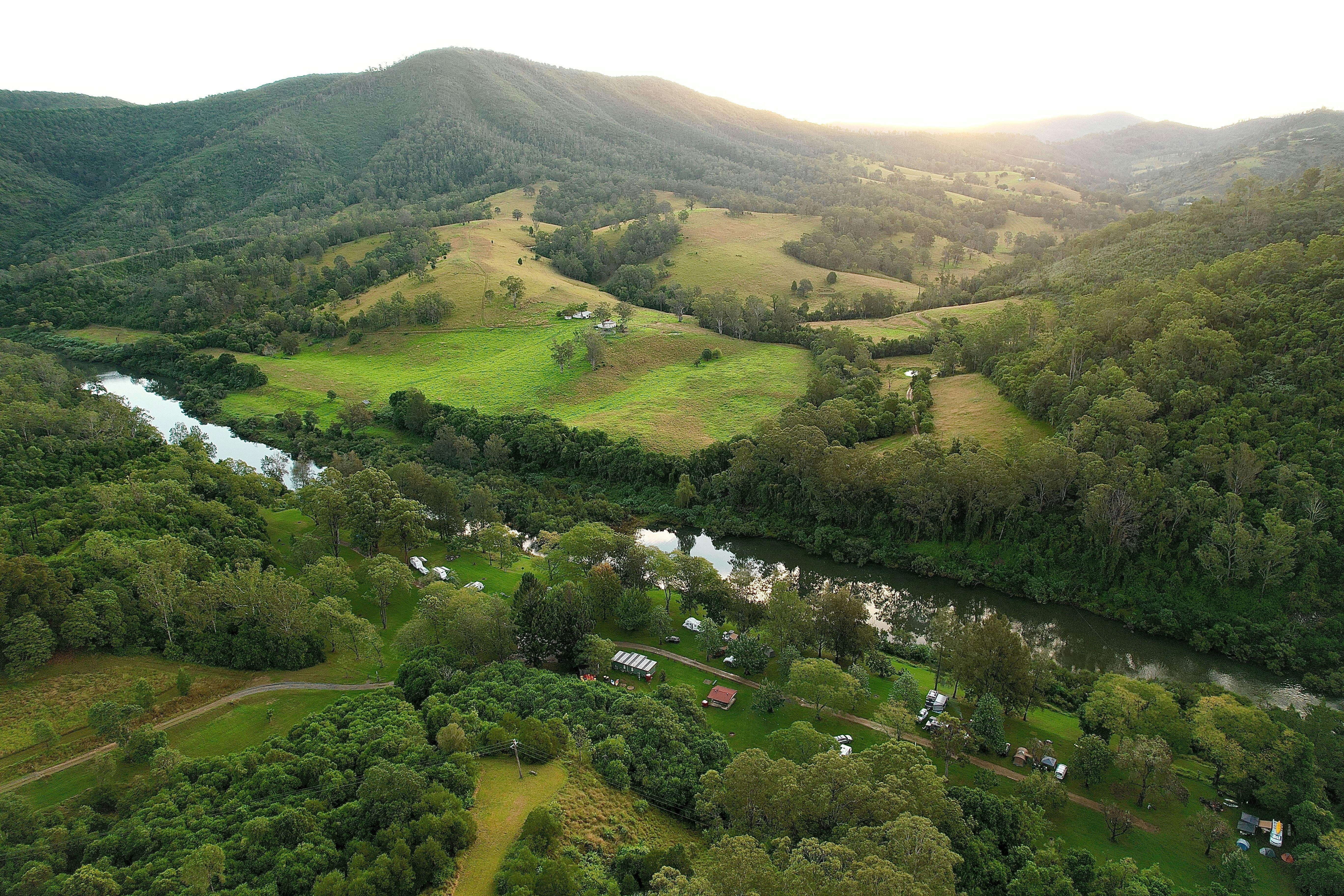 Knorrit Flat Riverside Camp ground and river views