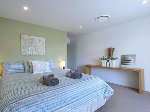 Isthmus on North Kiama Drive