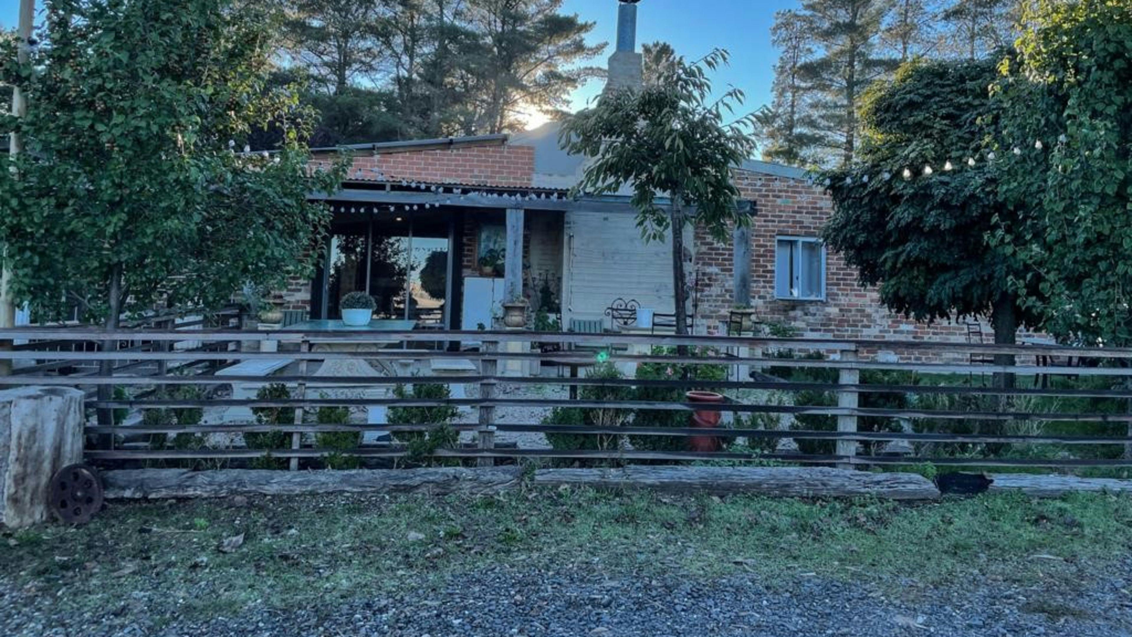 La Pinata Farm Stay Barn