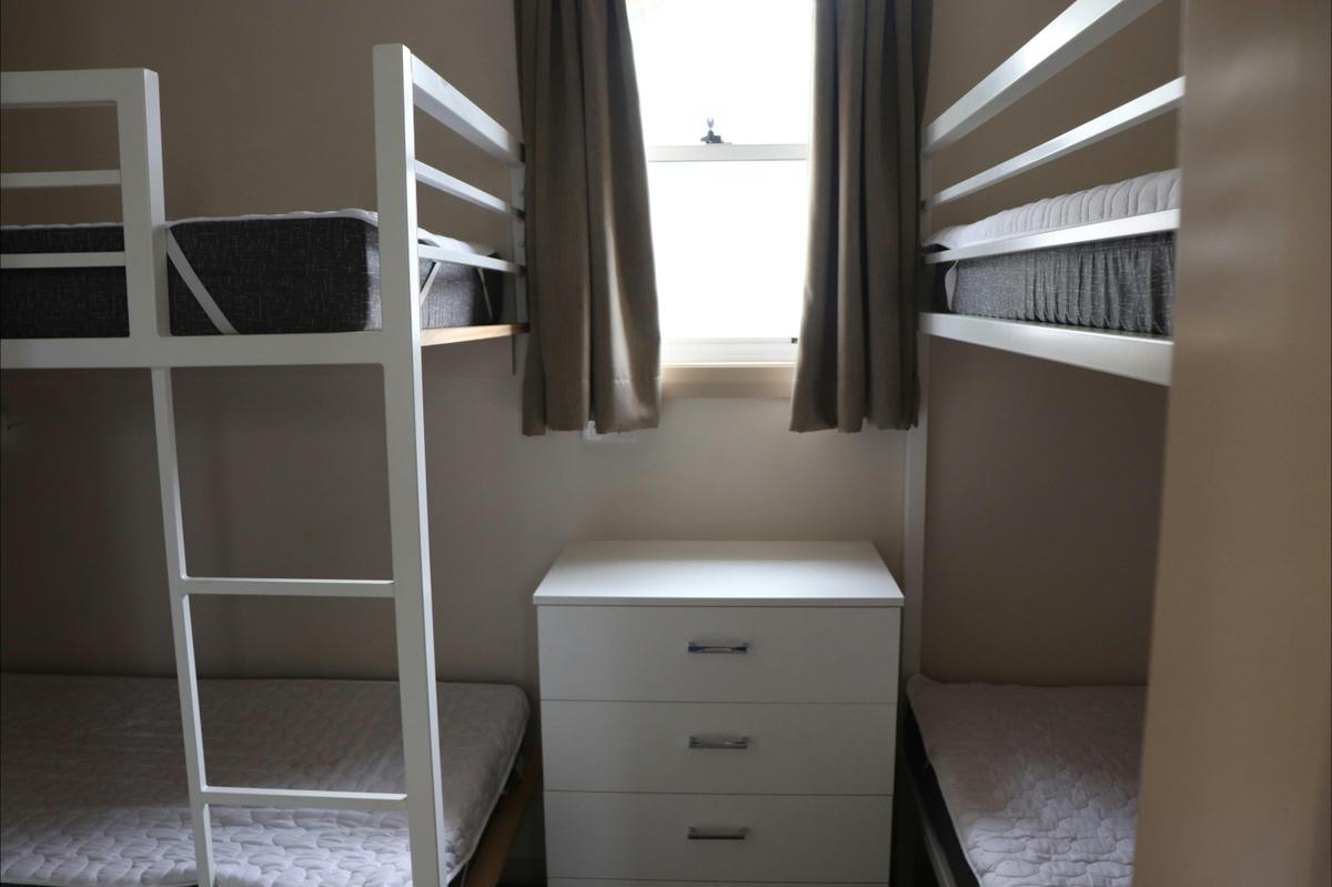 Blaxland cabin - Bunk room