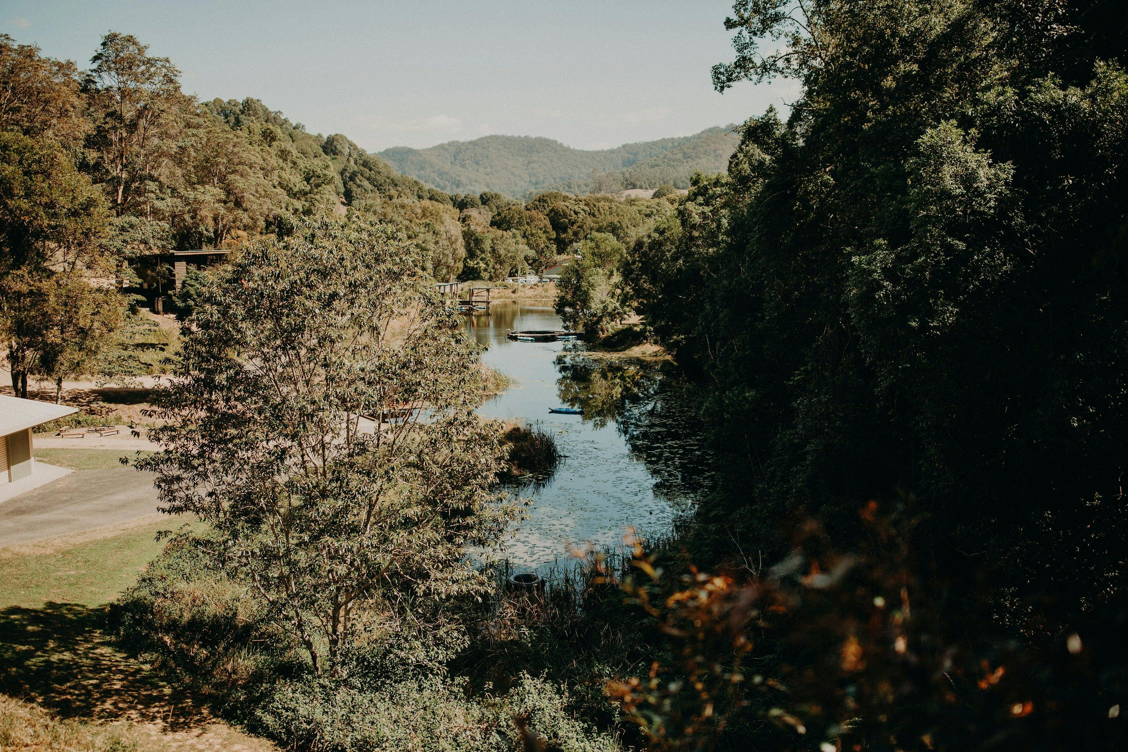 Hosanna Lake View Hero