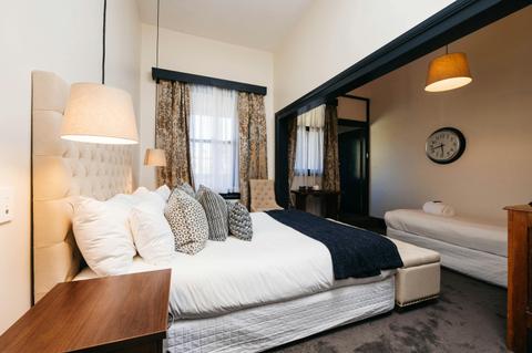 Queen bed and single bed