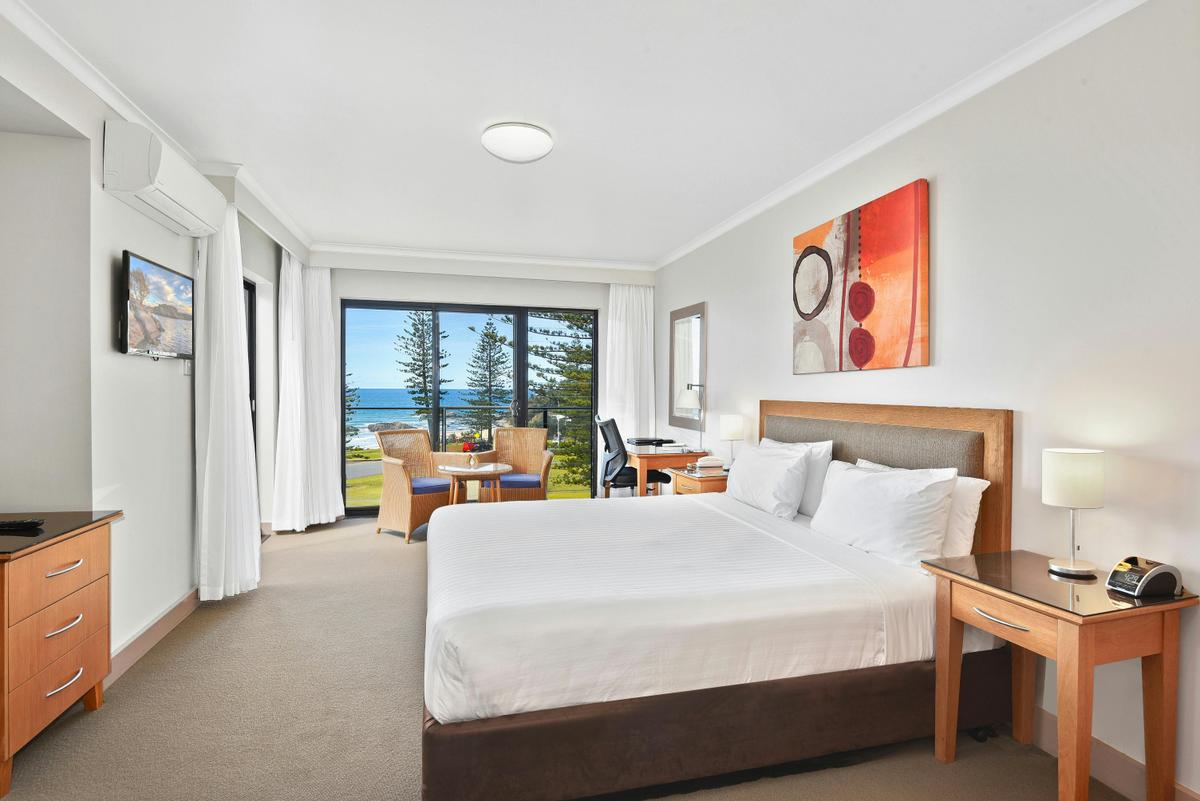 ibis Styles Port Macquarie - Ocean View Spa Suite