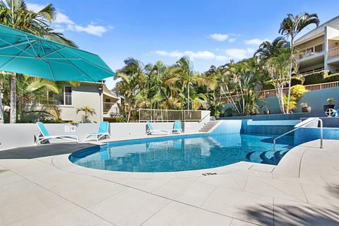 Lennox Beach Resort
