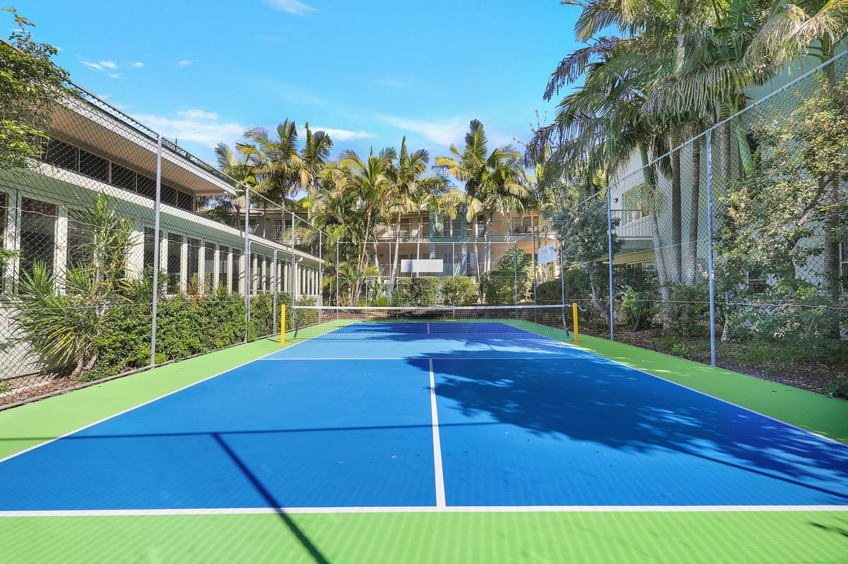 Lennox Beach Resort