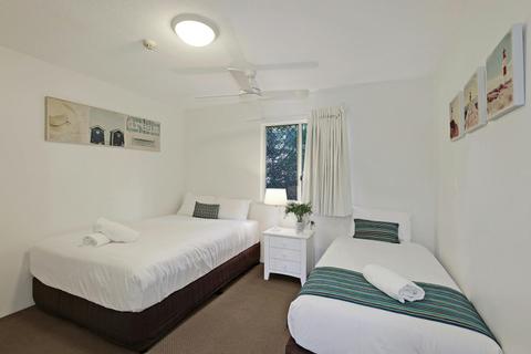 Two Bedroom Oceanic/Seabreeze Apartments