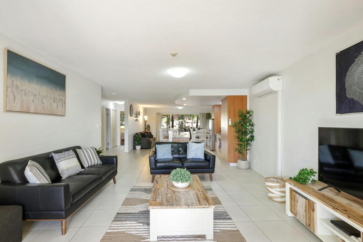 Two Bedroom Oceanic/Seabreeze Apartments
