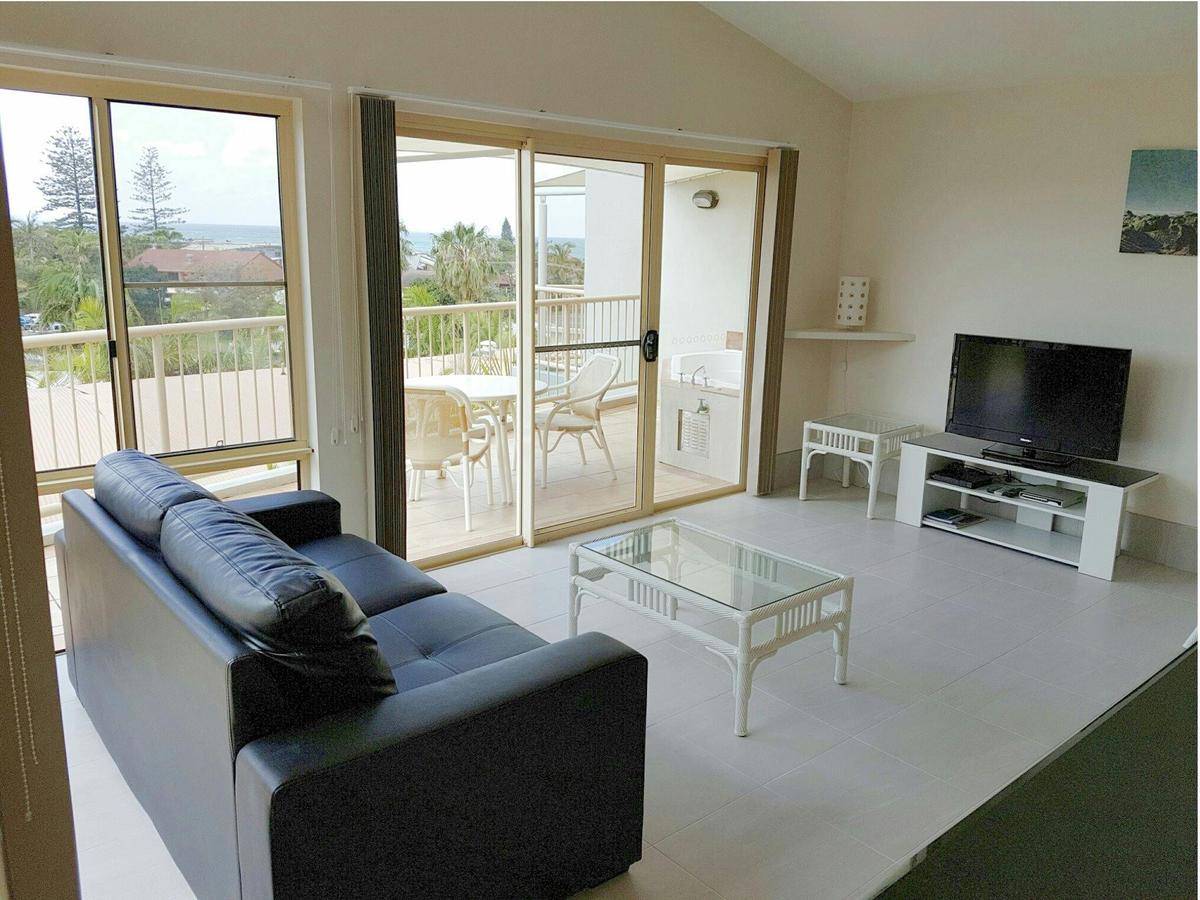 1 BR Seaview Lounge balcony