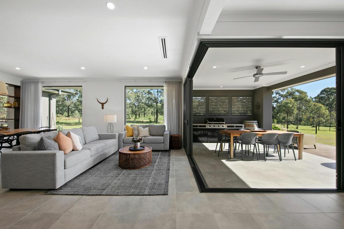 Indoor/Outdoor