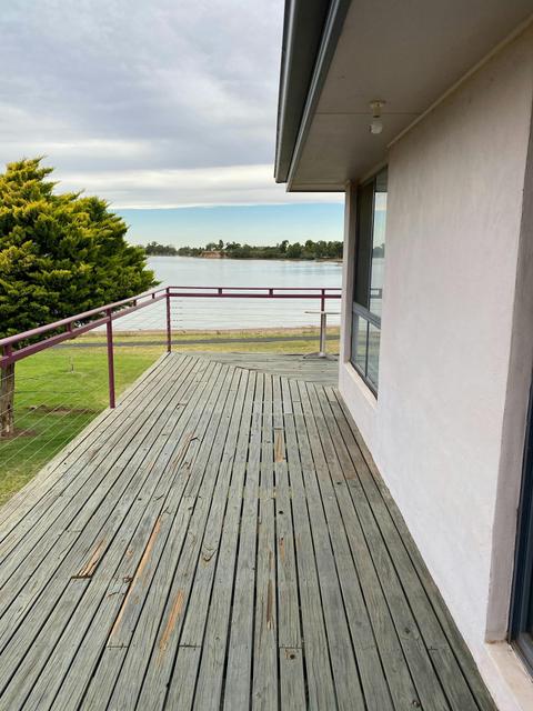 Lake Cargelligo Holiday House