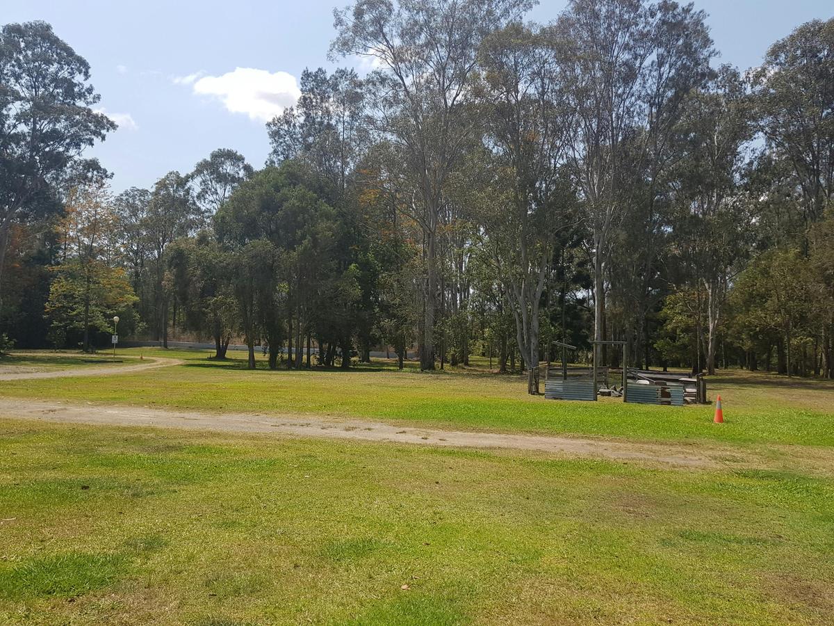 Kempsey Tourist Village