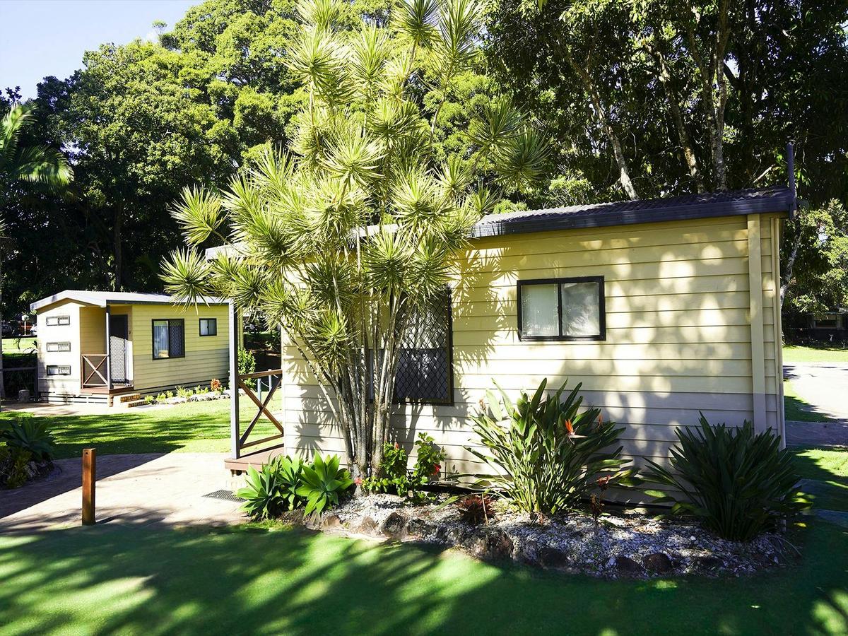 Exterior of Park Cabin an surrounding garden