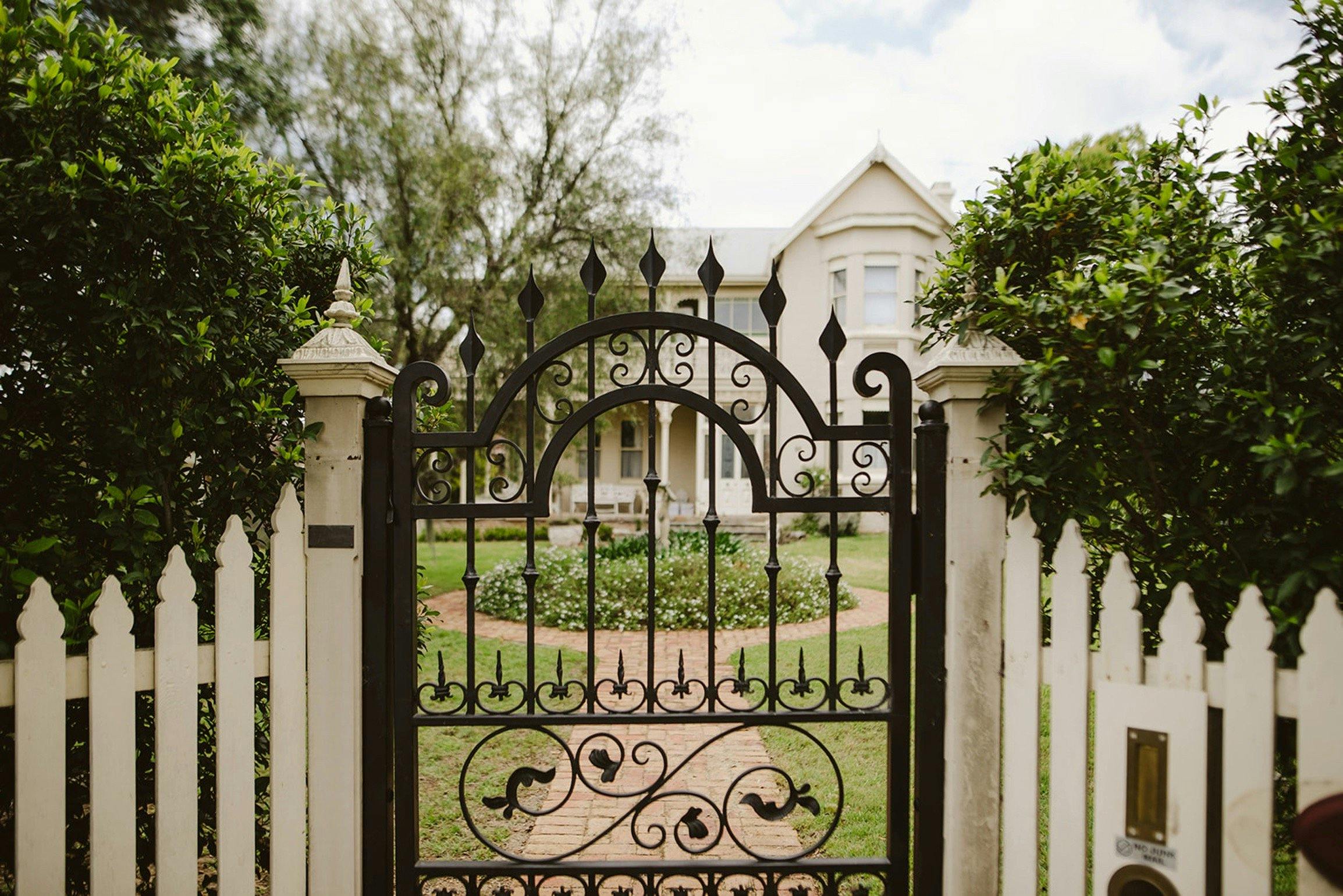 Grand Victorian Denver Mansion c.1885 - the Loft sits to the left of the main home