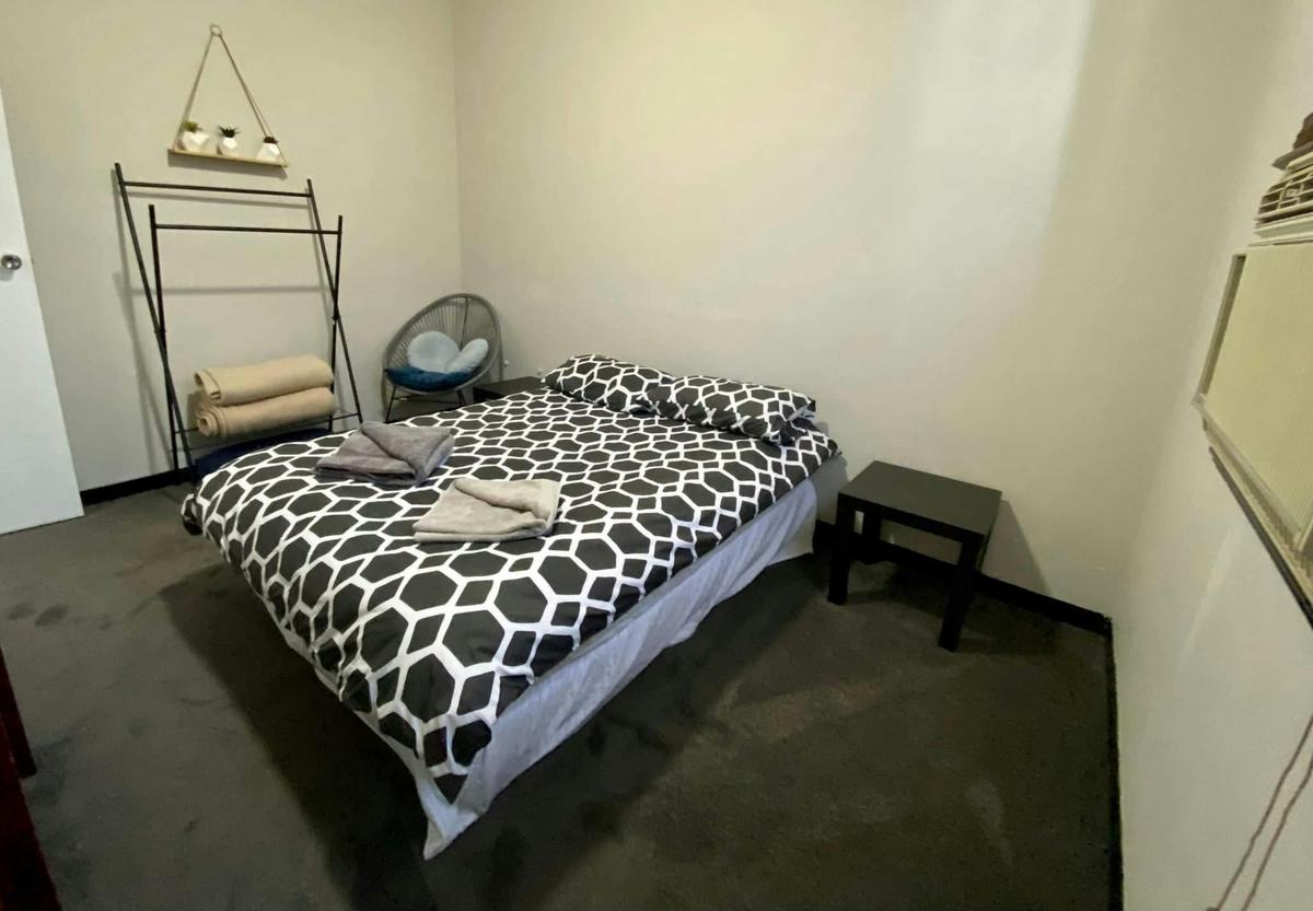 Queen Bed - Family Room with Ensuite