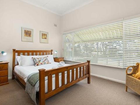 Huskisson Delight! by Experience Jervis Bay