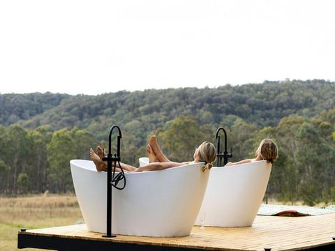 Into The Wild Escapes - Tiny Maggie