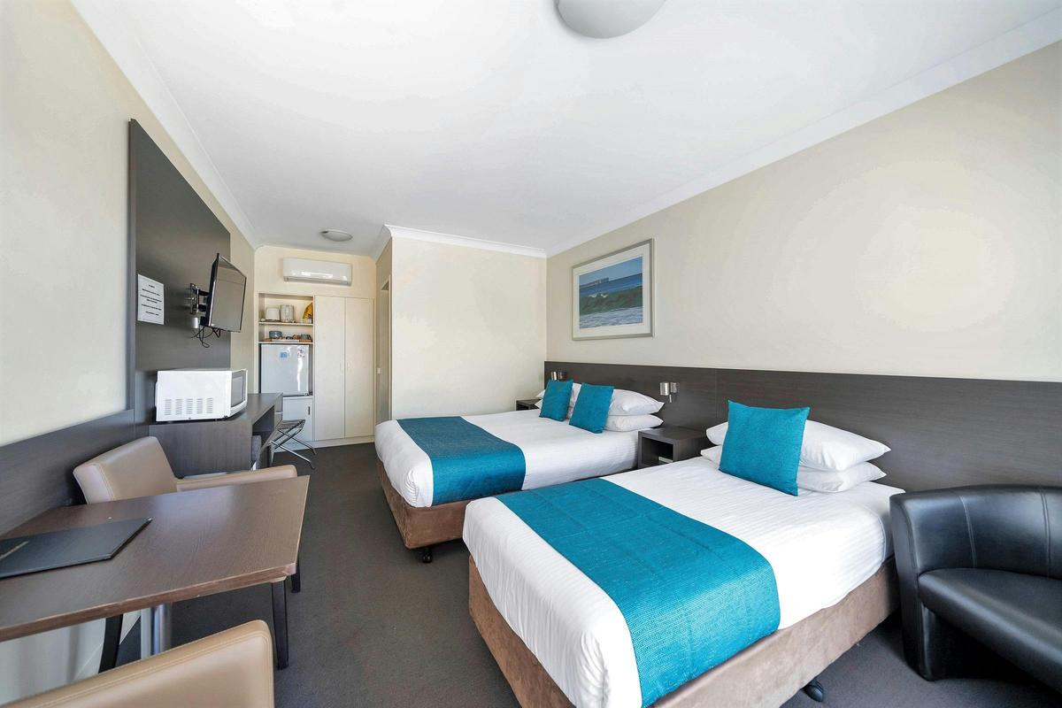 Two bed option if available- 1 Queen & 1 Single