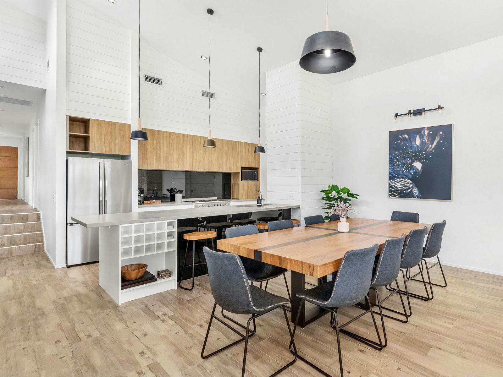 Jacoru On 3 kitchen area with dining room