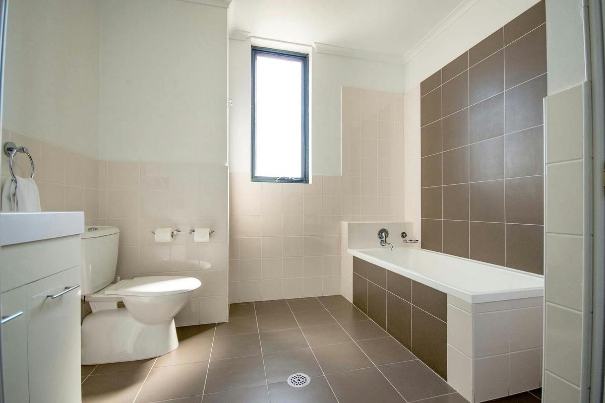 One Bedroom Deluxe Apartment with Balcony