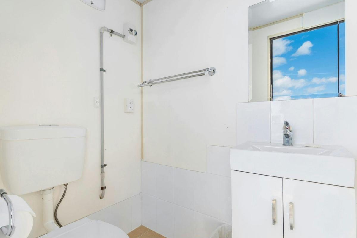 Ensuite Site Bathroom