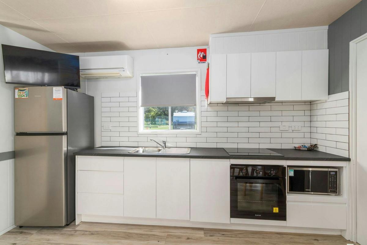 2 Bedroom Creekfront Cabin Kitchen