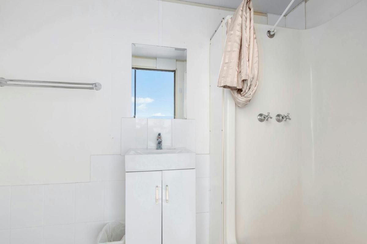 Ensuite Site Bathroom