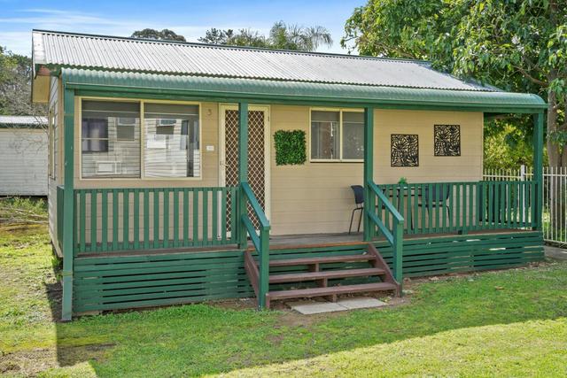 1 Bedroom Budget Cabin Exterior