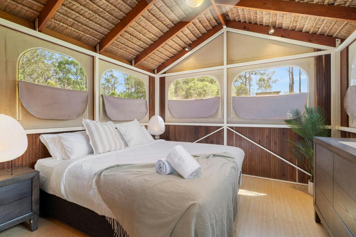 Safari Tent bed