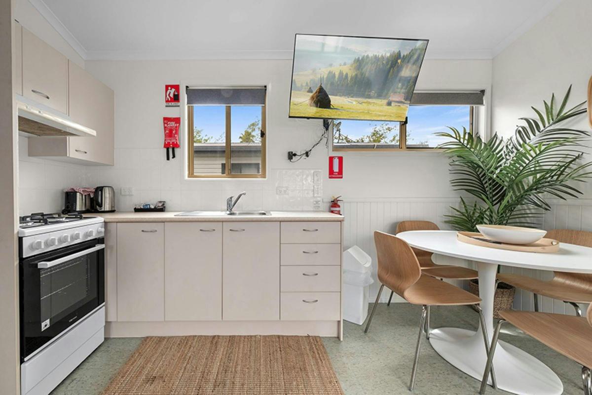 2 Bedroom Budget Cabin