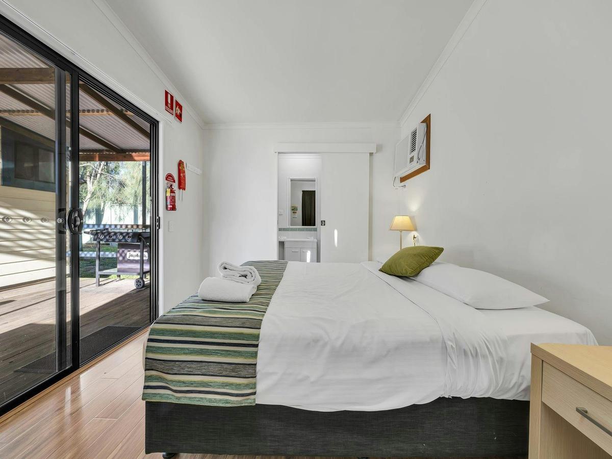 Ingenia Holidays Avina Olympic Cabin