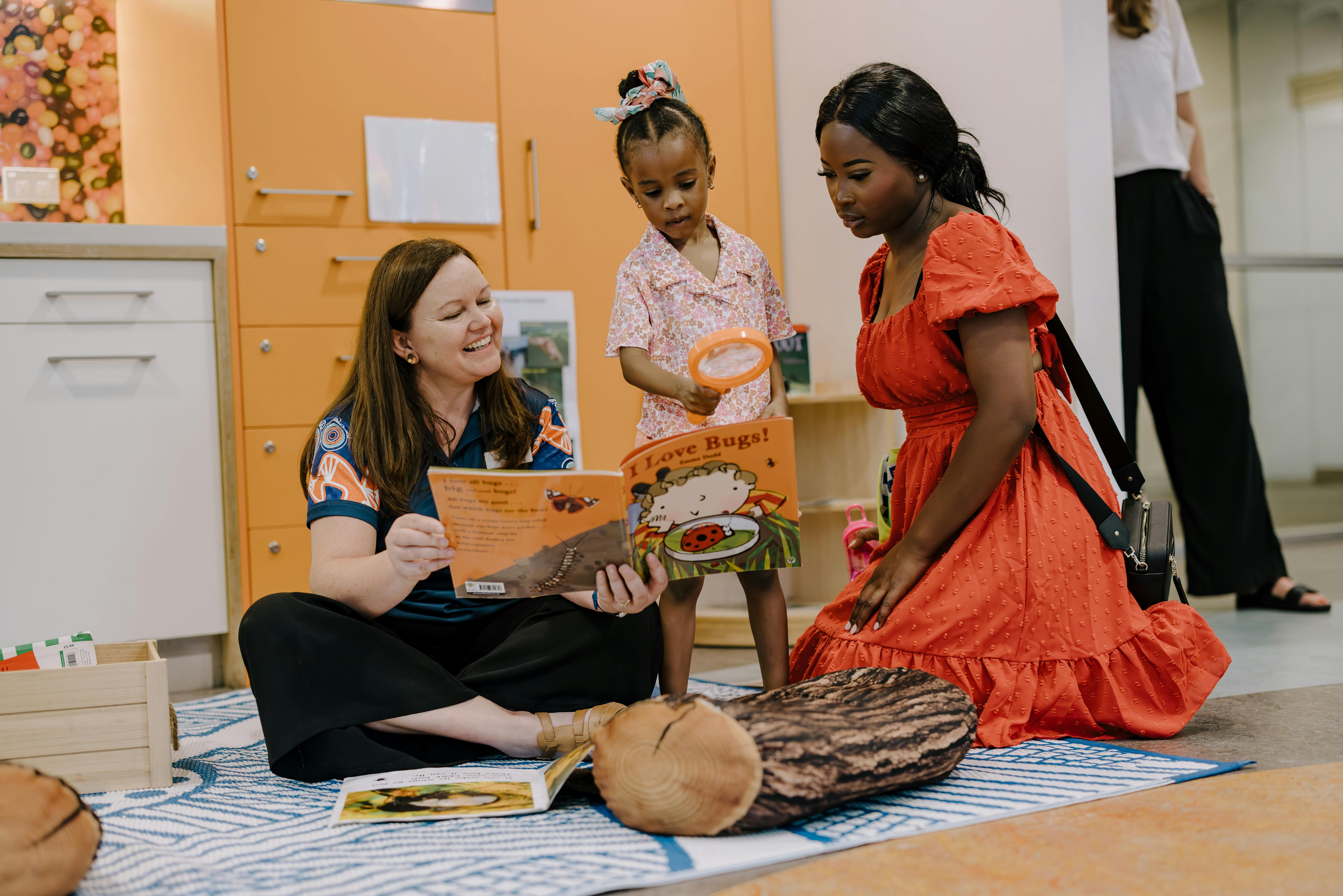 A young mind exploring at the Discovery Space